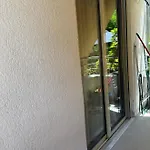 Central Apartment With Self Check-In